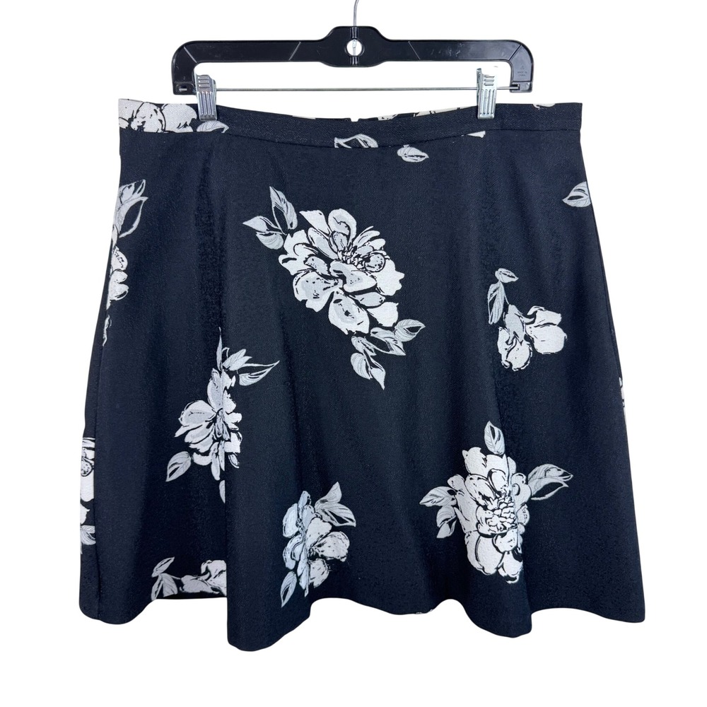 Ann Taylor‎ NWT Womens Black White Floral Jacquard A-Line Skater Skirt Size 14